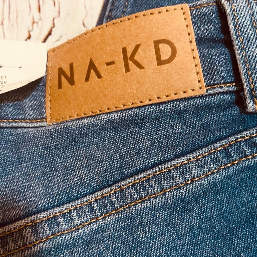 NA-KD Organic Cotton High Waist Straight Leg Five Pocket Mom Jeans size 4 - Picture 5 of 10